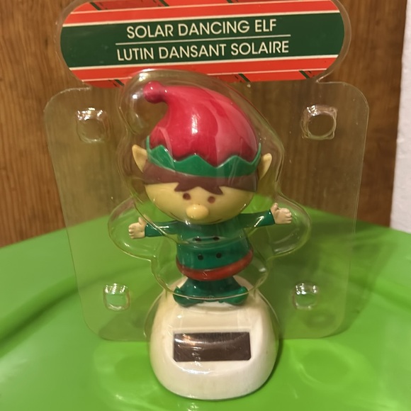 NIB Three 2007 Solar Powered Dancing Christmas Figures,, Santa, Elf and Reindeer - Picture 5 of 6